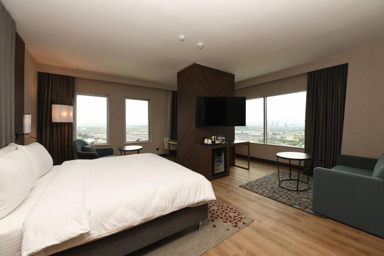 מלון Crowne Plaza Ankara By Ihg מראה חיצוני תמונה